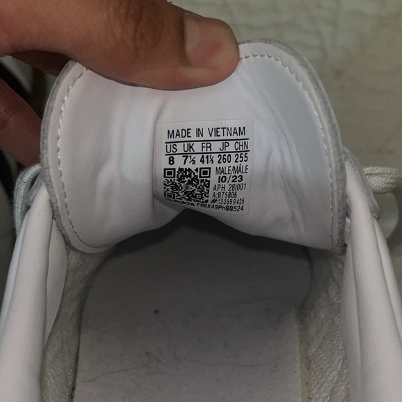 Adidas Original Men’s Samba OG Sneaker White/Black/Granite Size 8 and 5 1/2 - Picture 8 of 16